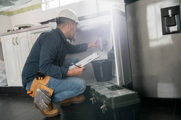 Best Clogged Drain Plumber  in East Lansing, MI